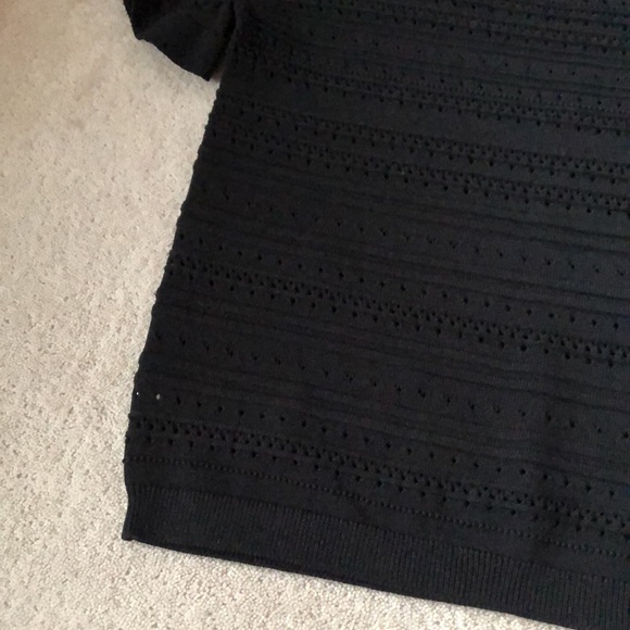 Ann Taylor ruffle sleeve top! - Picture 4 of 5